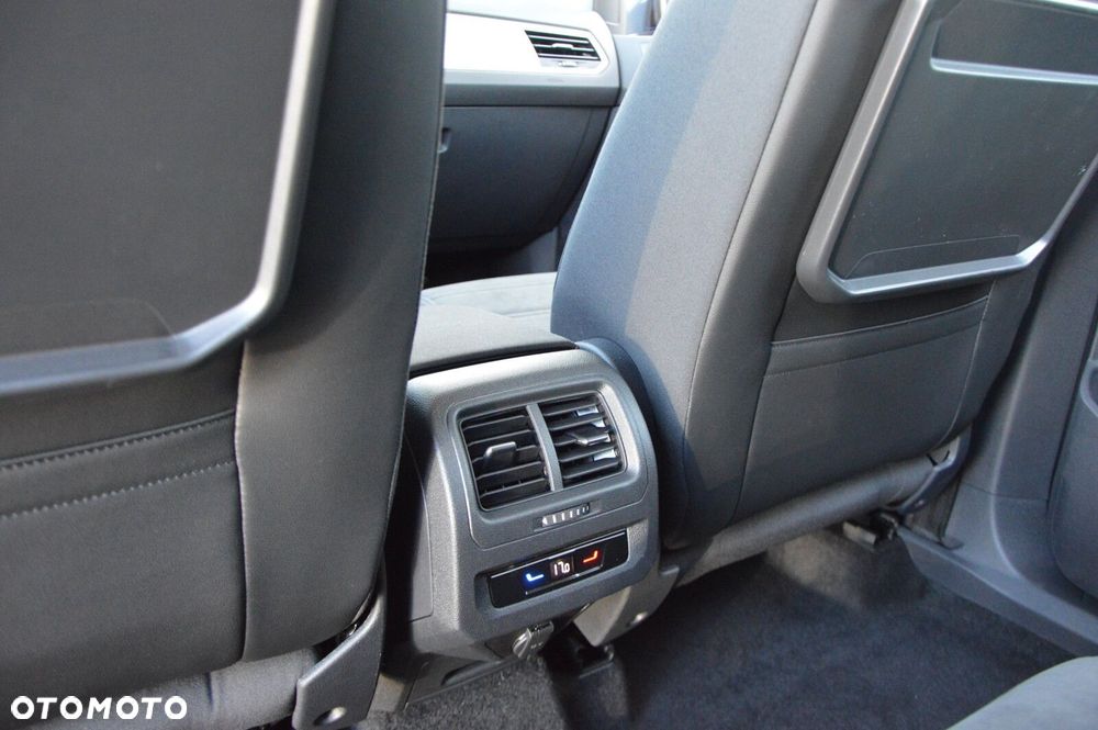 Volkswagen Touran 1.5 TSI EVO Comfortline Plus DSG - 32