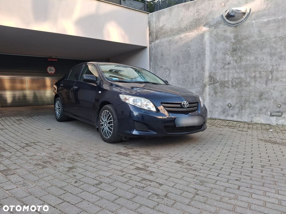 Toyota Corolla 1.6 VVT-i Dynamic - 9