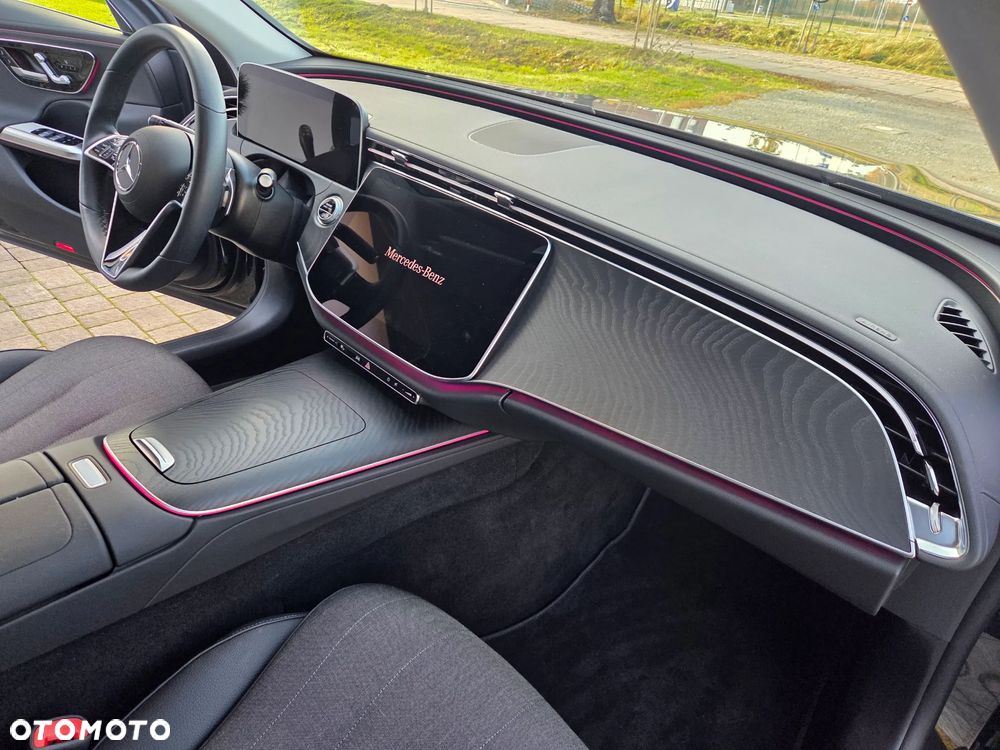 Mercedes-Benz Klasa E 220 d 9G-TRONIC Edition AVANTGARDE - 20