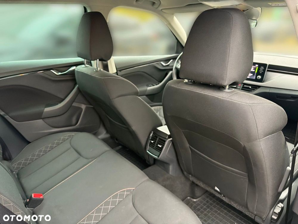 Skoda Kamiq 1.0 TSI Ambition - 29