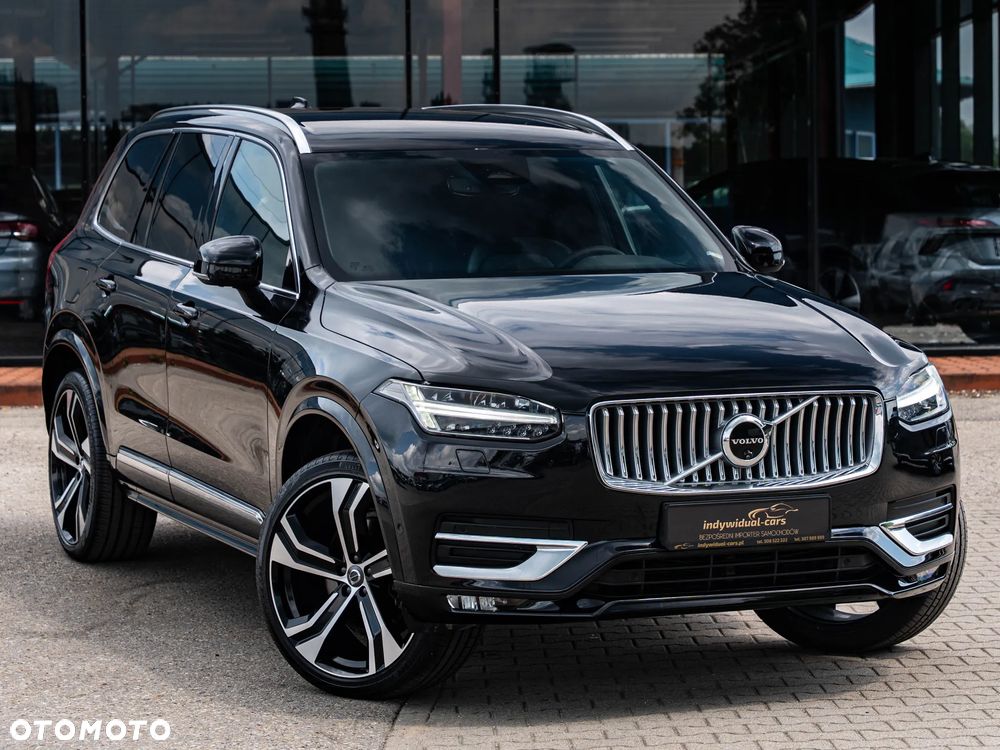 Volvo XC 90 B5 D AWD Ultimate Bright - 4