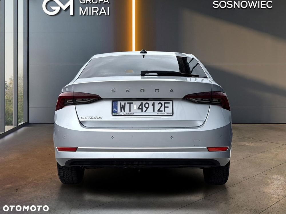 Skoda Octavia 1.5 TSI ACT Ambition - 4