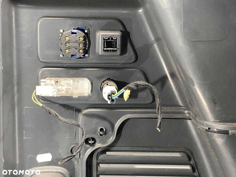 BOCZEK BAGAŻNIKA PRAWY  CITROEN JUMPY (VF7) 2007 - 2016 2.0 HDi 120 88 kW [120 KM] olej napędowy - 7