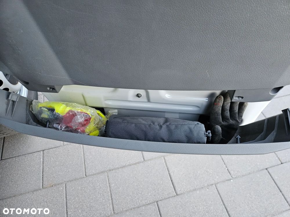 Volkswagen CRAFTER - 17