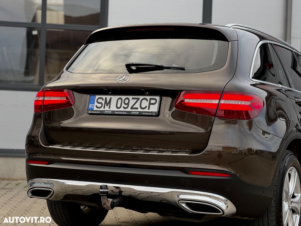 Mercedes-Benz GLC 220 d 4Matic 9G-TRONIC Exclusive - 27
