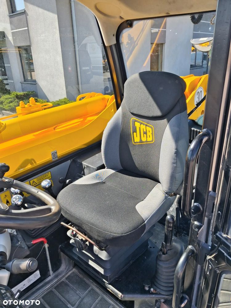 JCB 533 - 105 - 9