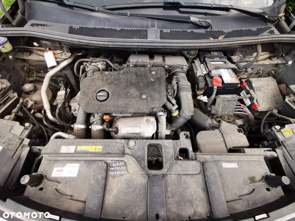 Peugeot 3008 BlueHDi 130 Stop & Start Active Business-Paket - 17