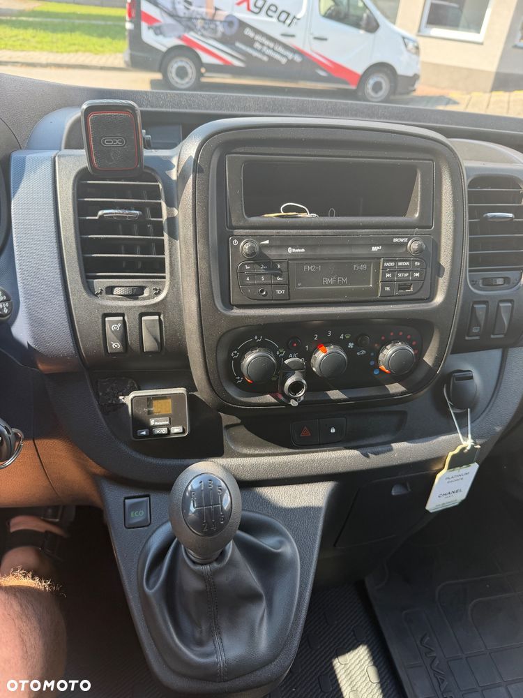 Opel Vivaro - 14