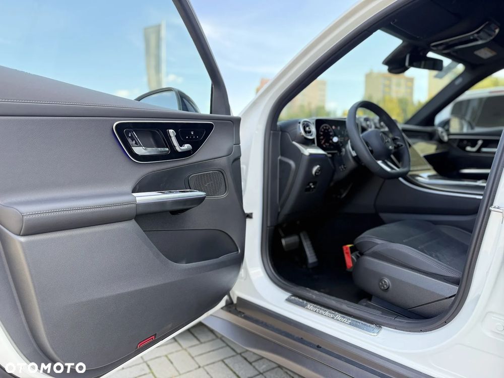 Mercedes-Benz GLC - 17