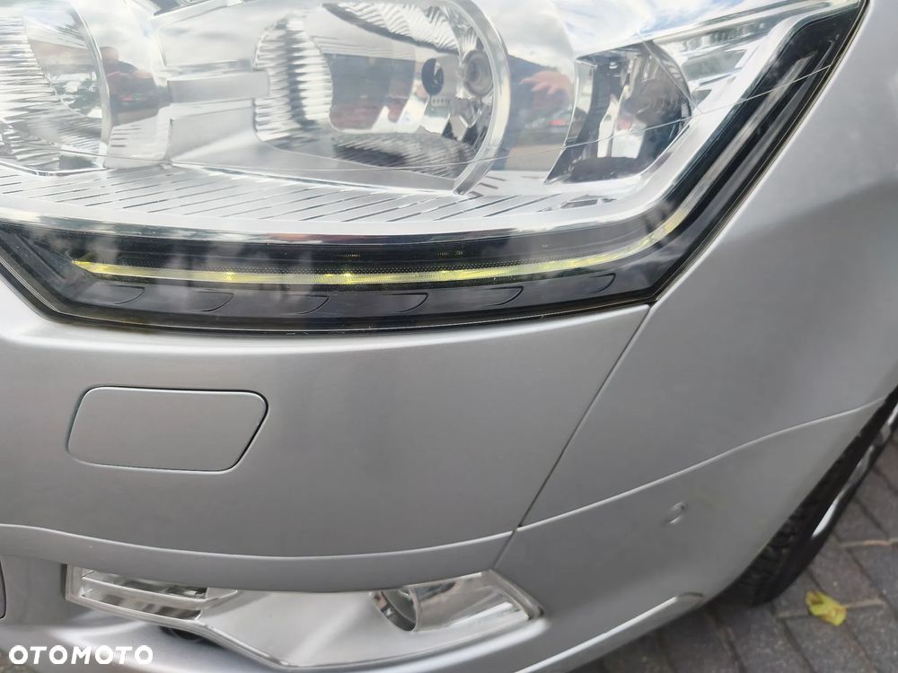 Citroën C5 2.0 HDi Attraction - 9