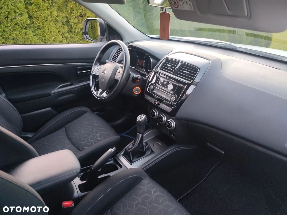 Mitsubishi ASX 2.0 2WD Plus - 9