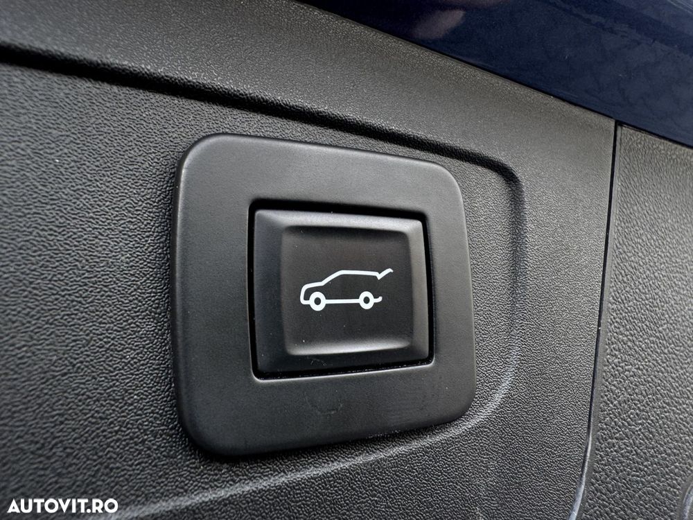 Opel Insignia - 24