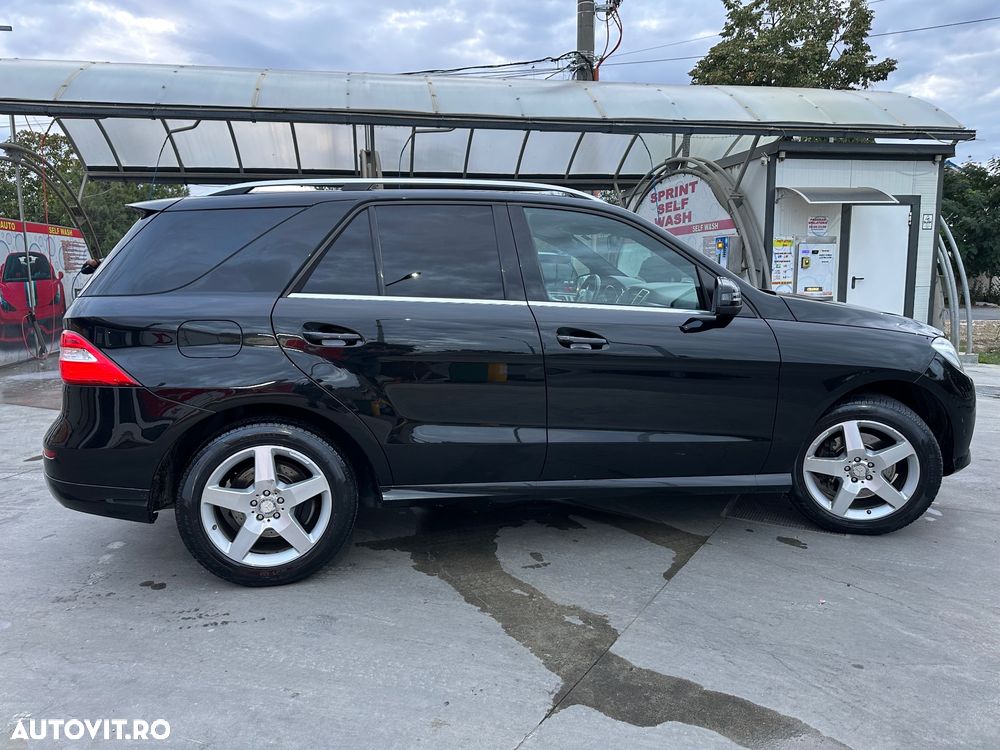 Mercedes-Benz ML 350 BlueTec 4MATIC Aut - 21