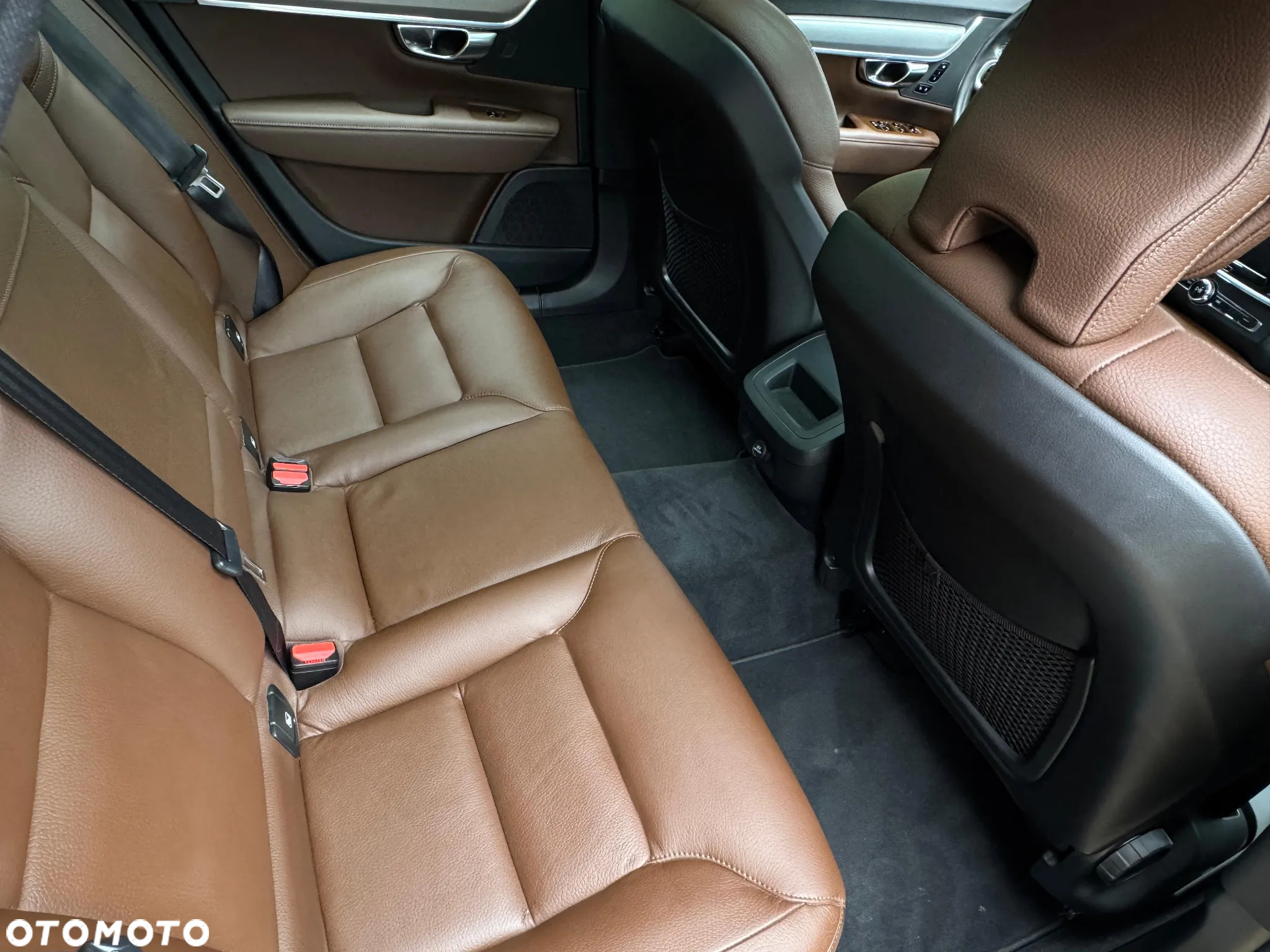 Volvo V90 - 10