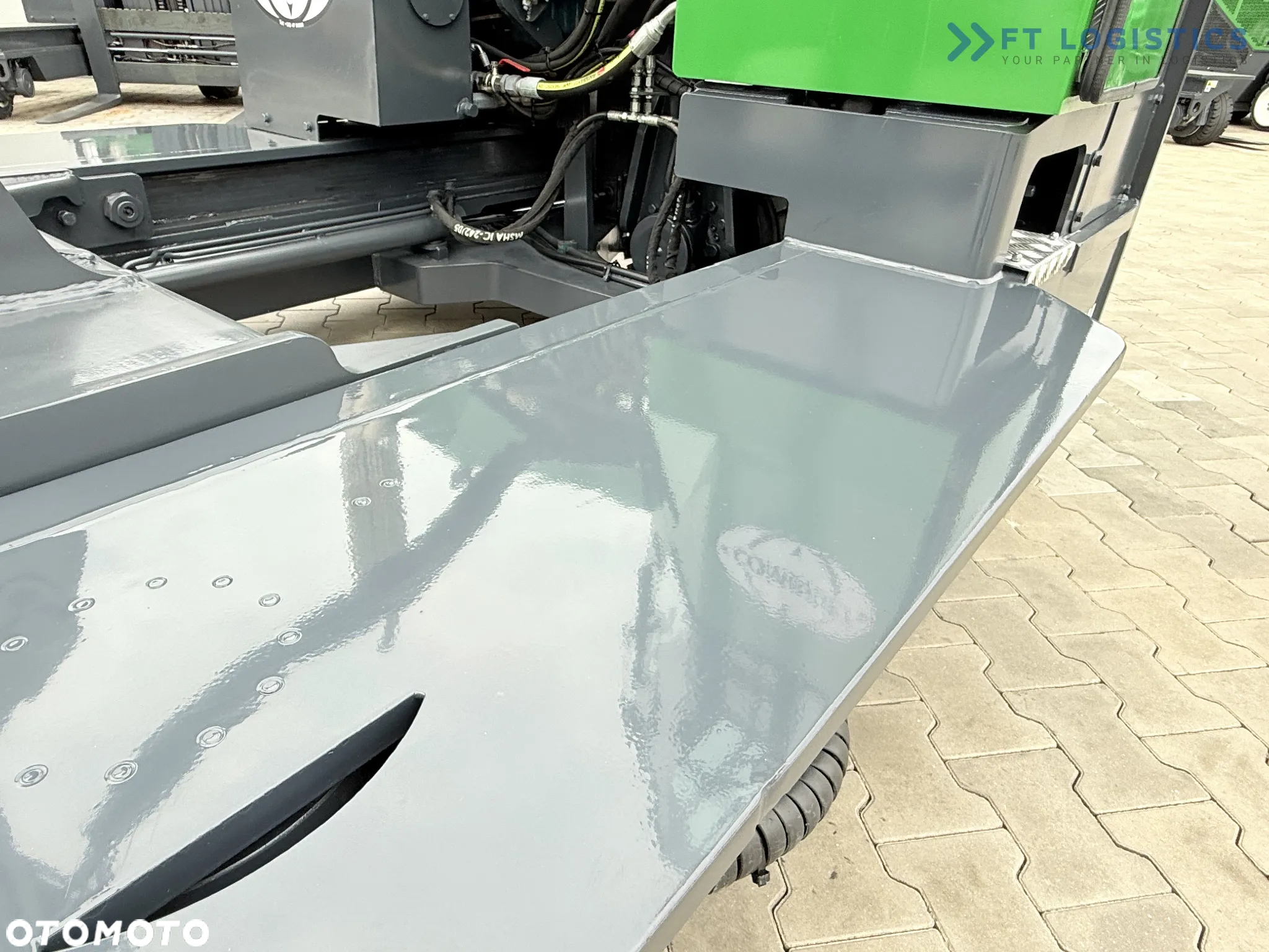 Combilift C3000 / DIESEL / DUPLEX - 4000MM / SZEROKI POZYCJONER WIDEŁ 2700MM / PEŁNA OGRZEWANA KABINA / JEDYNIE 6905H/ STAN - JAK NOWY! - 41