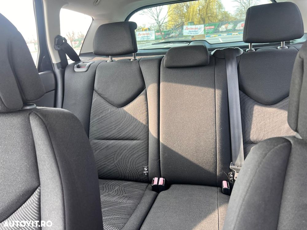 Peugeot 308 1.6HDi Confort Pack - 3