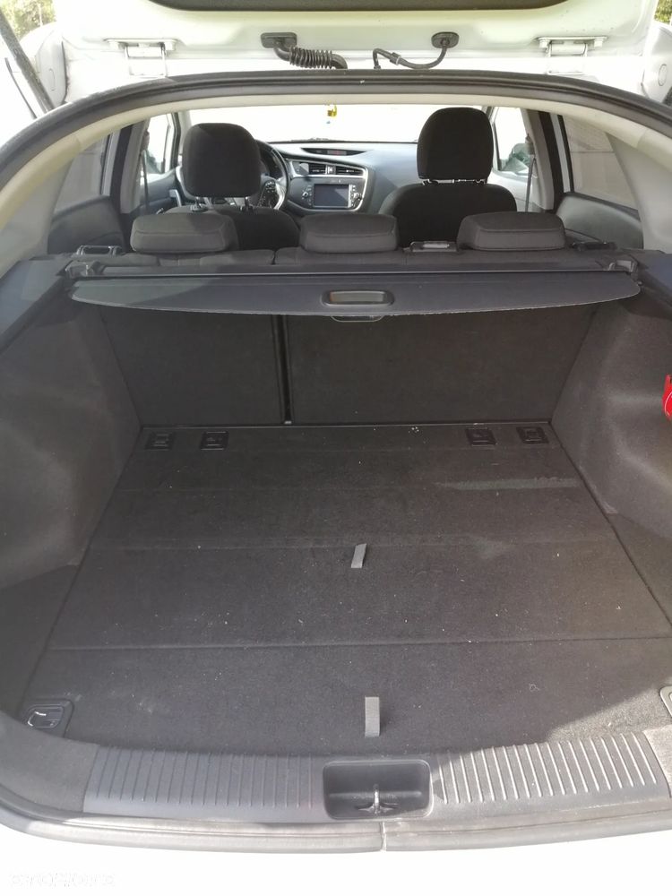 Kia Ceed Cee'd 1.6 GDI M - 15