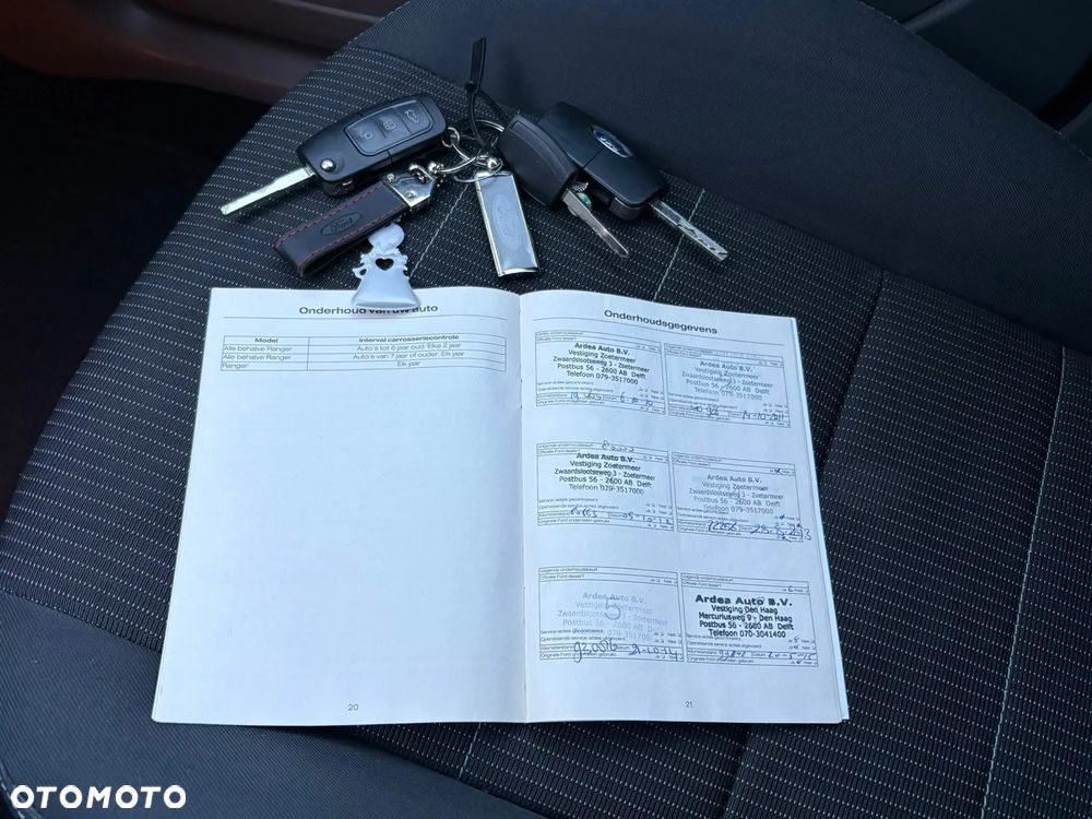 Ford Focus 1.8 FF Platinium X - 23