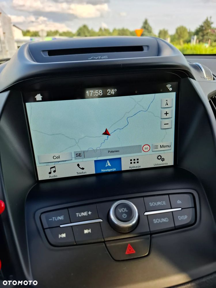 Ford Kuga 1.5 EcoBoost 2x4 Titanium - 34