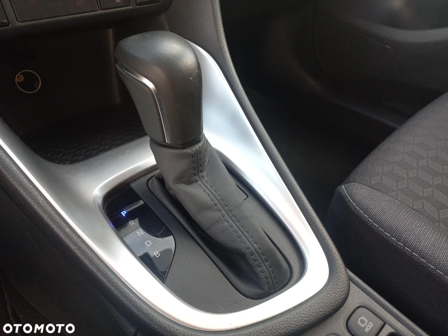Toyota Yaris Hybrid 1.5 Comfort - 18