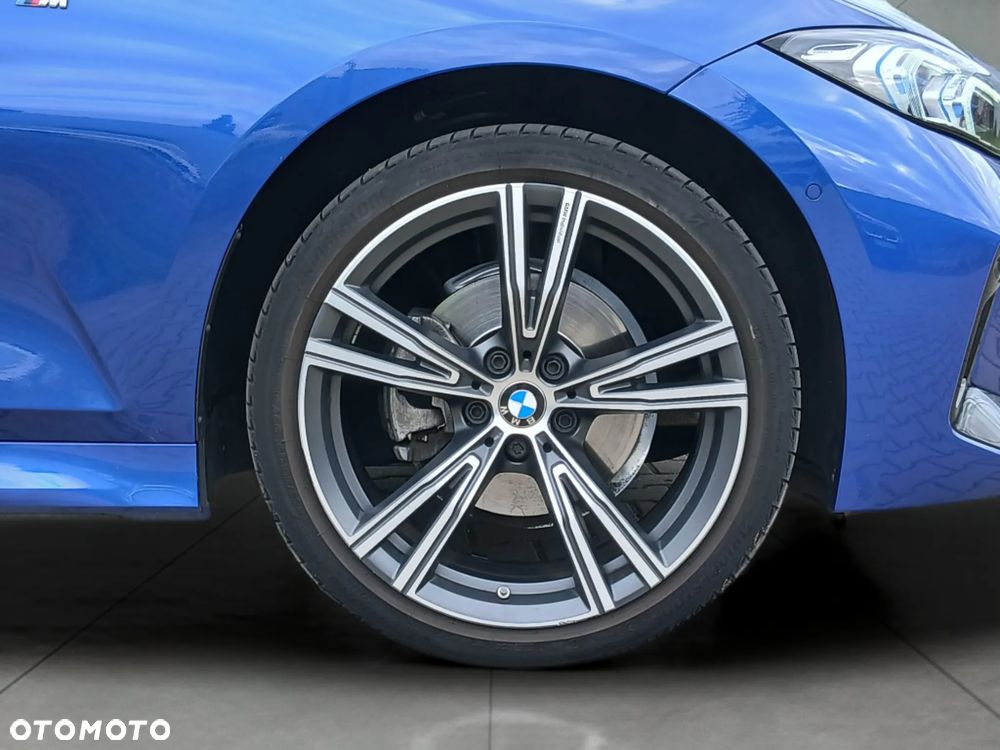 BMW Seria 3 320i M Sport - 8