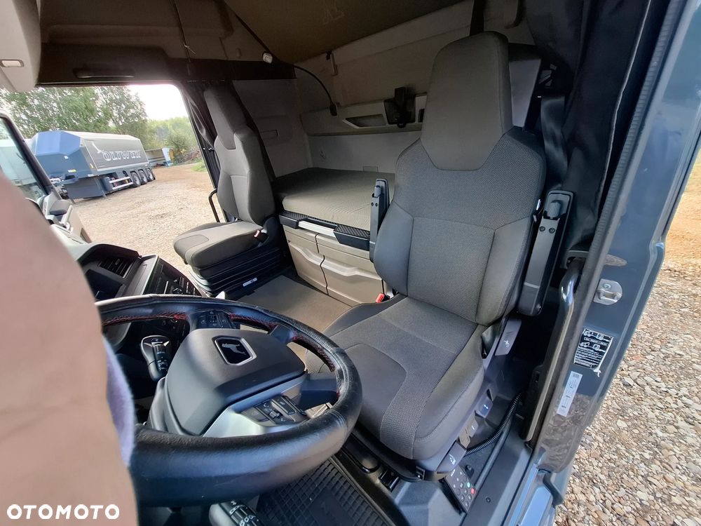 MAN TGX - 8