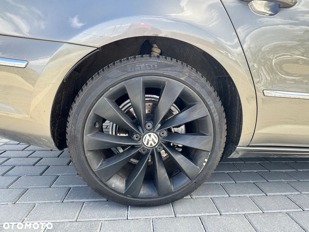 Volkswagen Passat CC - 28