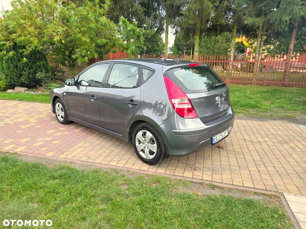 Hyundai i30 1.4 Base EU5 - 4