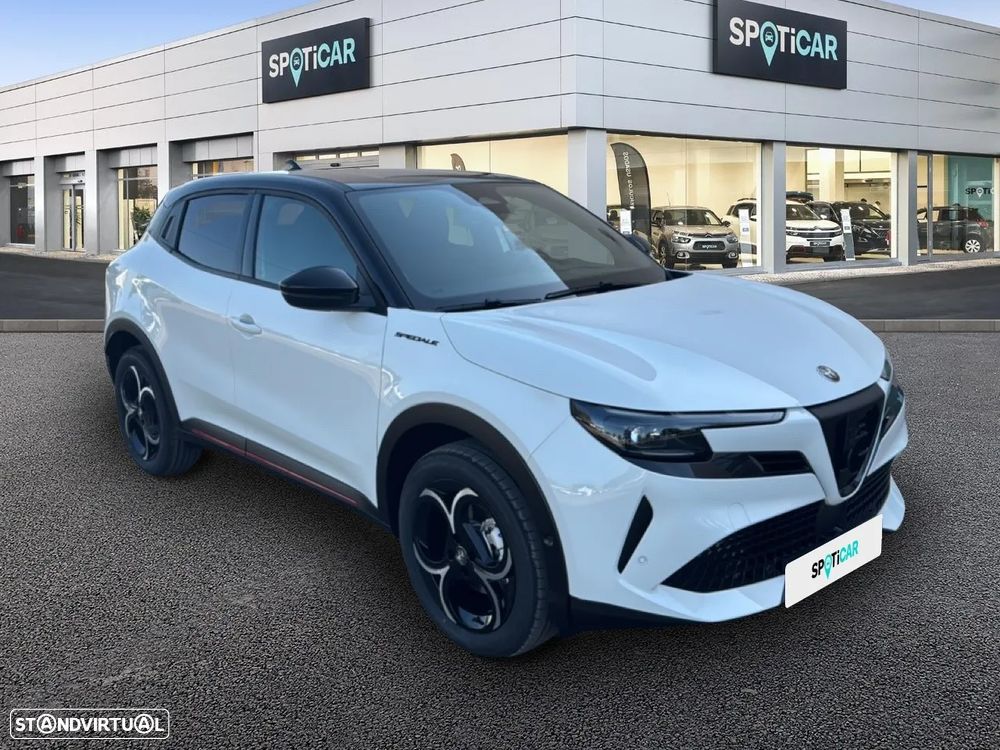 Alfa Romeo Junior 1.2 Speciale eDCT6 - 3
