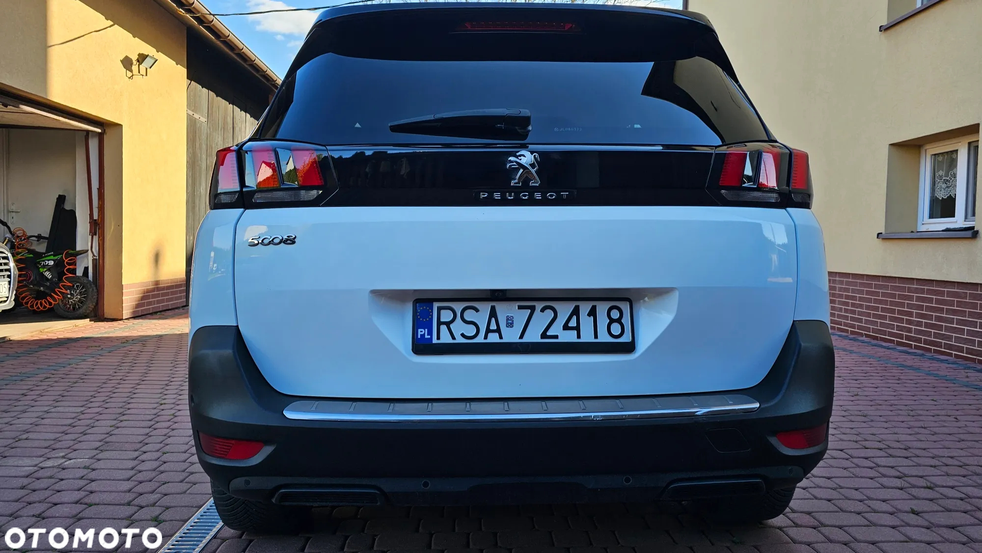 Peugeot 5008 1.5 BlueHDi Allure Pack S&S EAT8 - 24