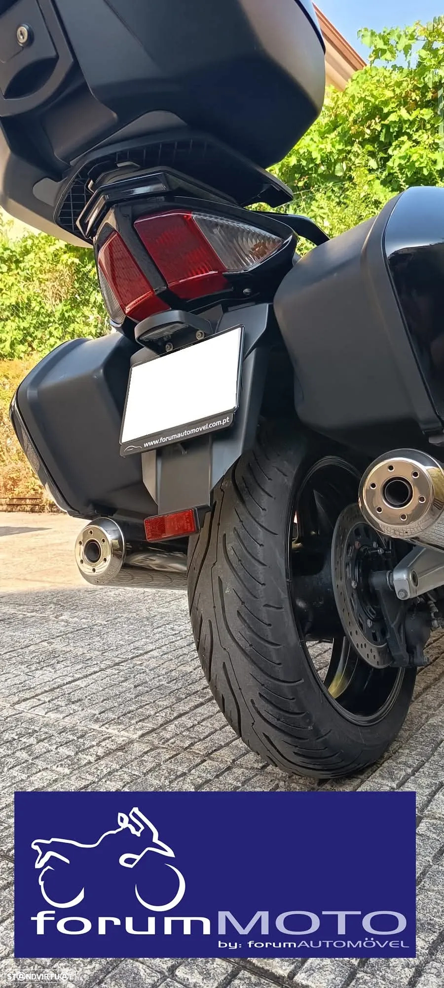 Yamaha FJR - 11