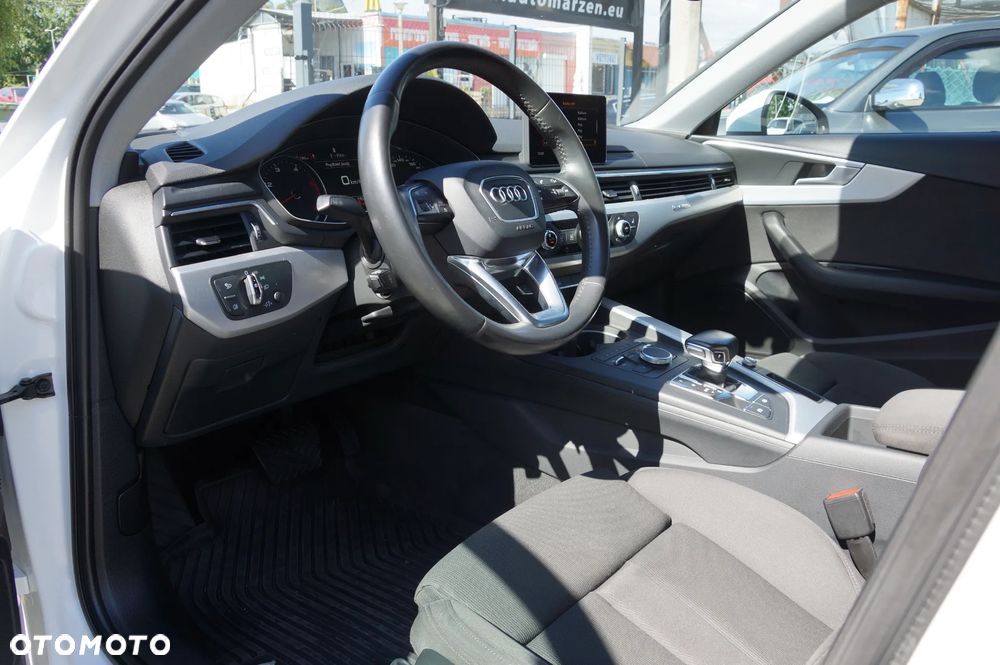 Audi A4 Allroad 2.0 TDI Quattro S tronic - 24