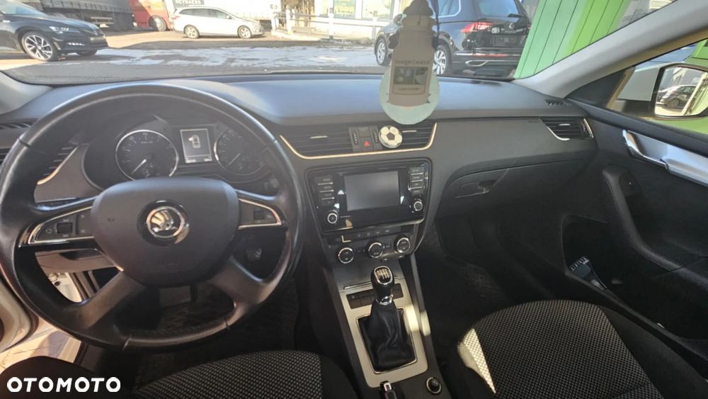 Skoda Octavia 1.4 TSI Ambition - 3
