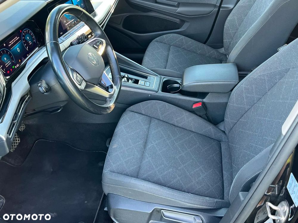 Volkswagen Golf 1.5 eTSI Life DSG - 16
