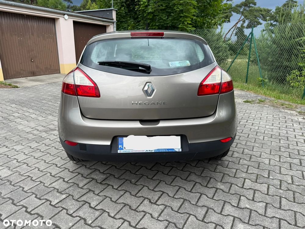 Renault Megane 1.6 16V Dynamique Euro5 - 5