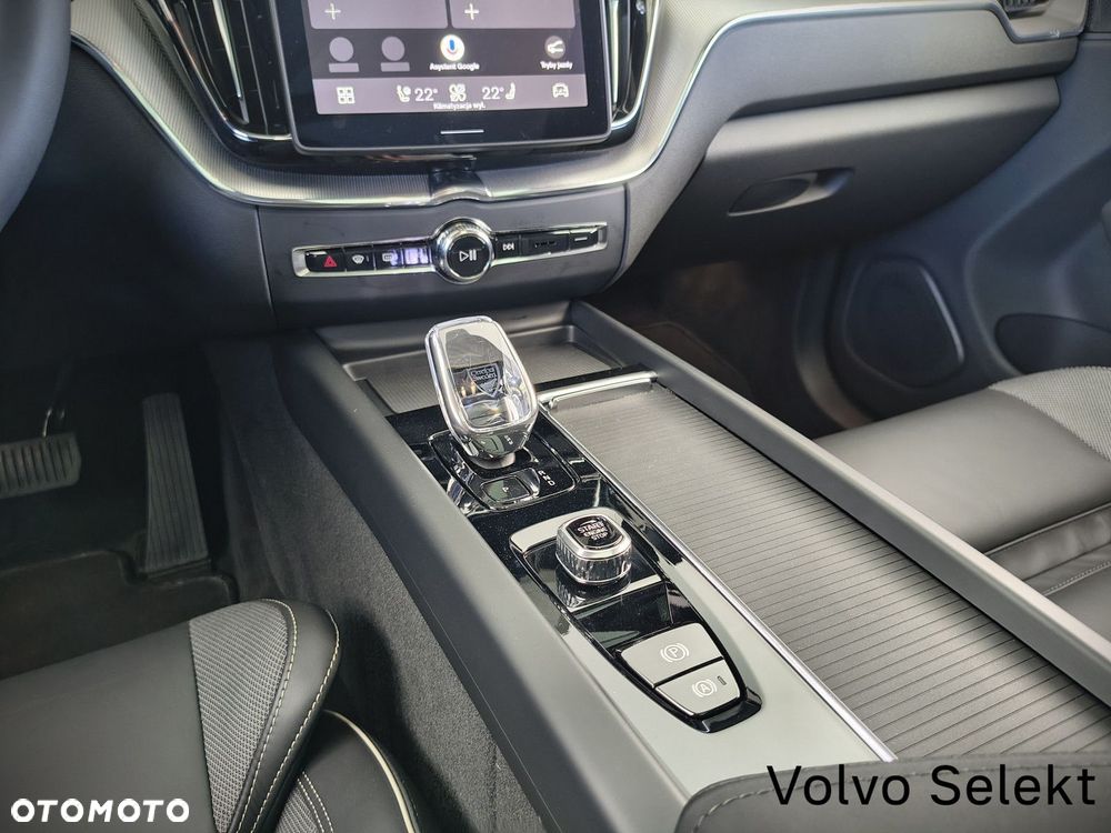 Volvo XC 60 - 24