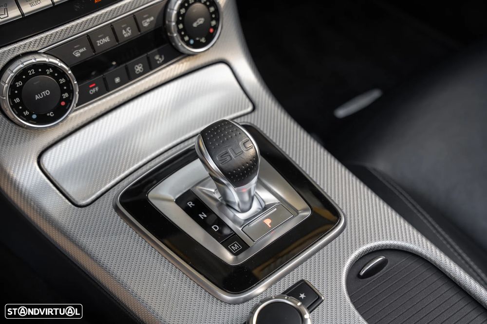 Mercedes-Benz SLC 250 d 9G-TRONIC - 19
