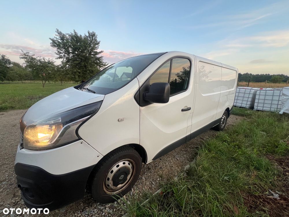 Renault Trafic - 1