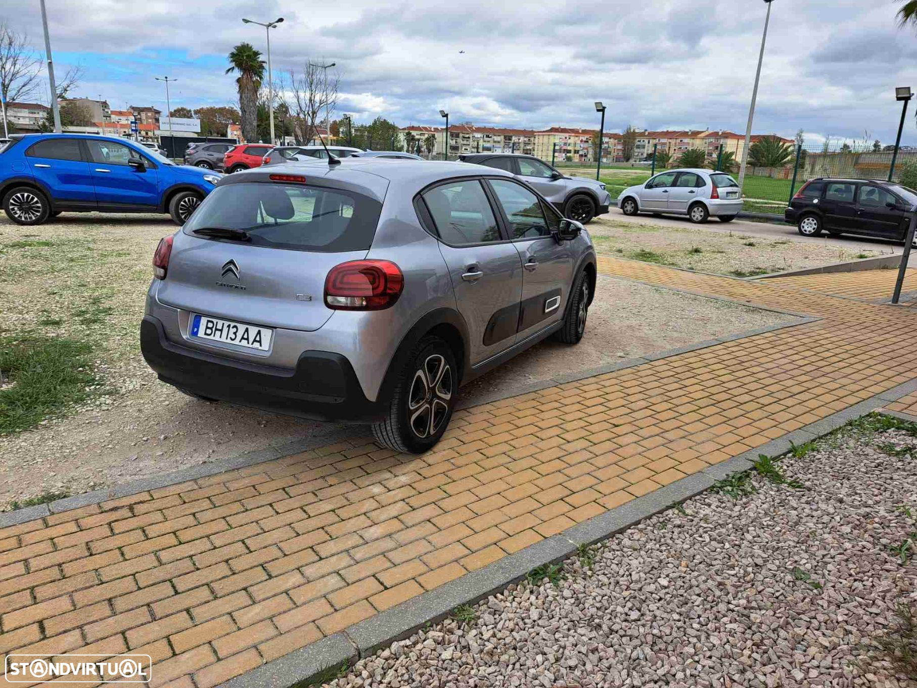 Citroën C3 1.2 PureTech Plus - 3