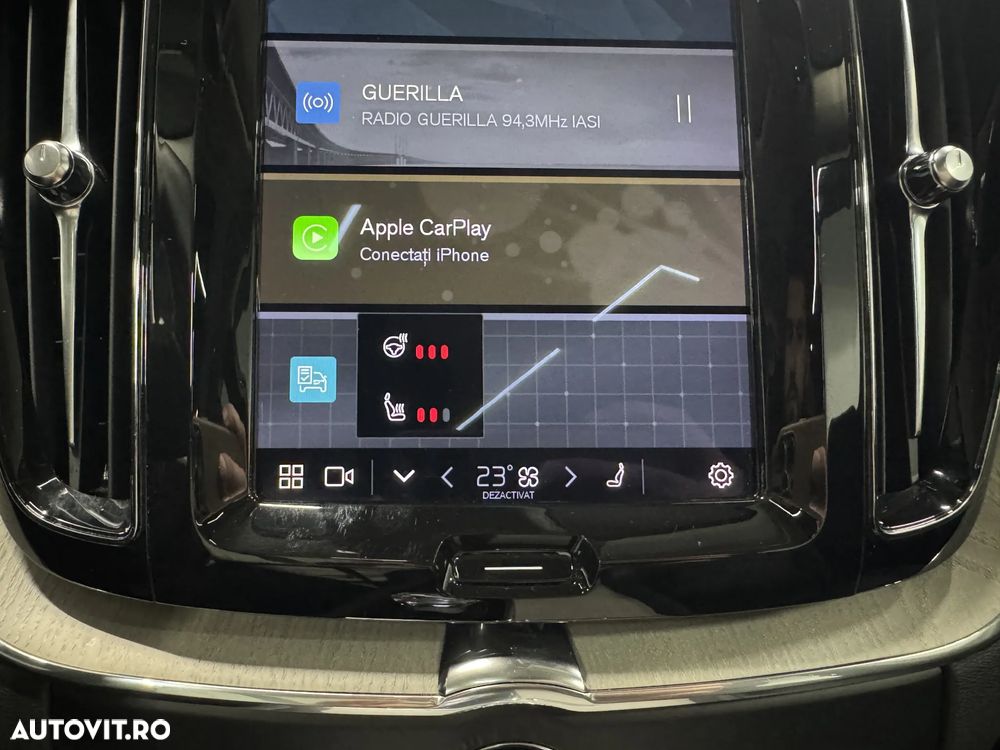 Volvo XC 60 T6 AWD Recharge Geartronic Inscription - 15