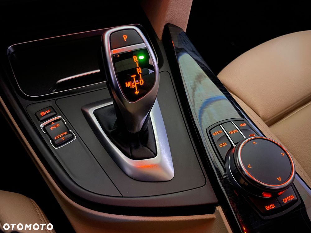 BMW Seria 3 - 3