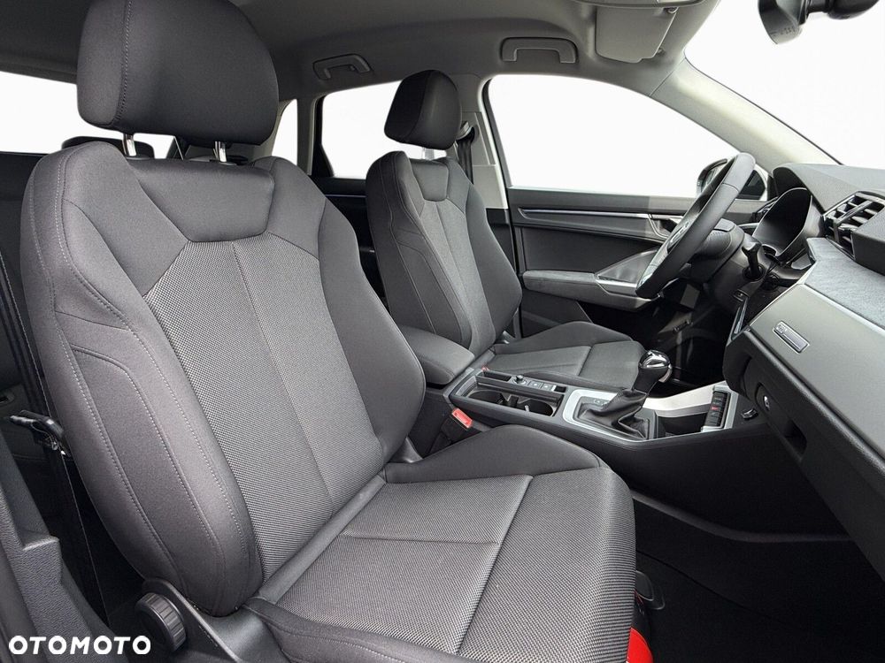 Audi Q3 - 25
