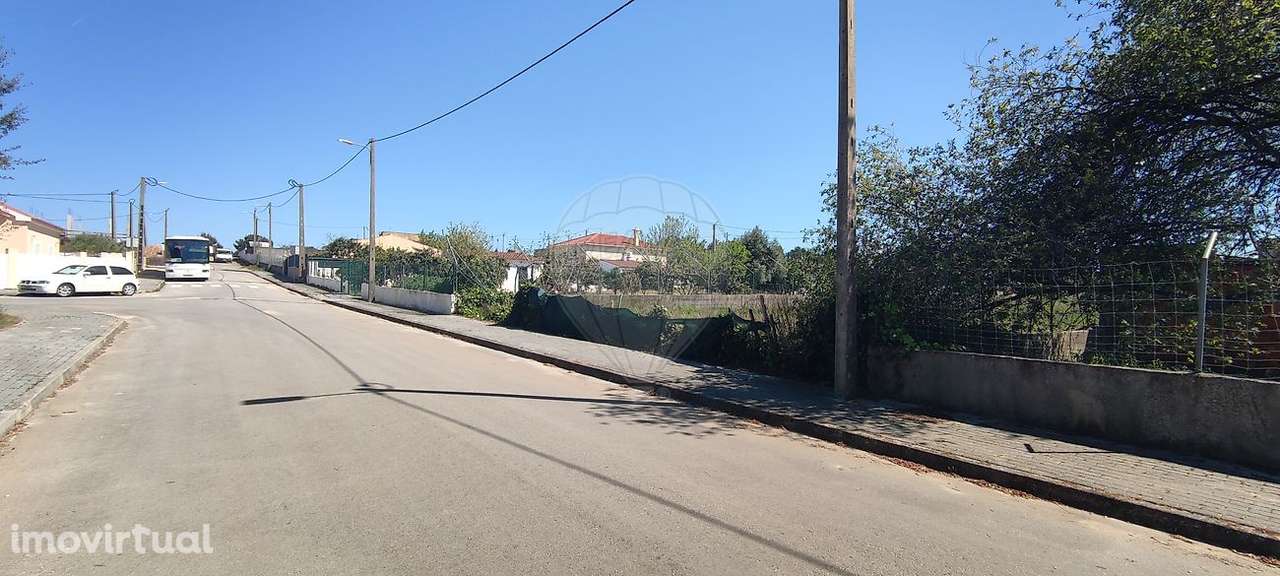 Terreno Urbano de 640 m² em  Quinta da Marquesa - Grande imagem: 5/9