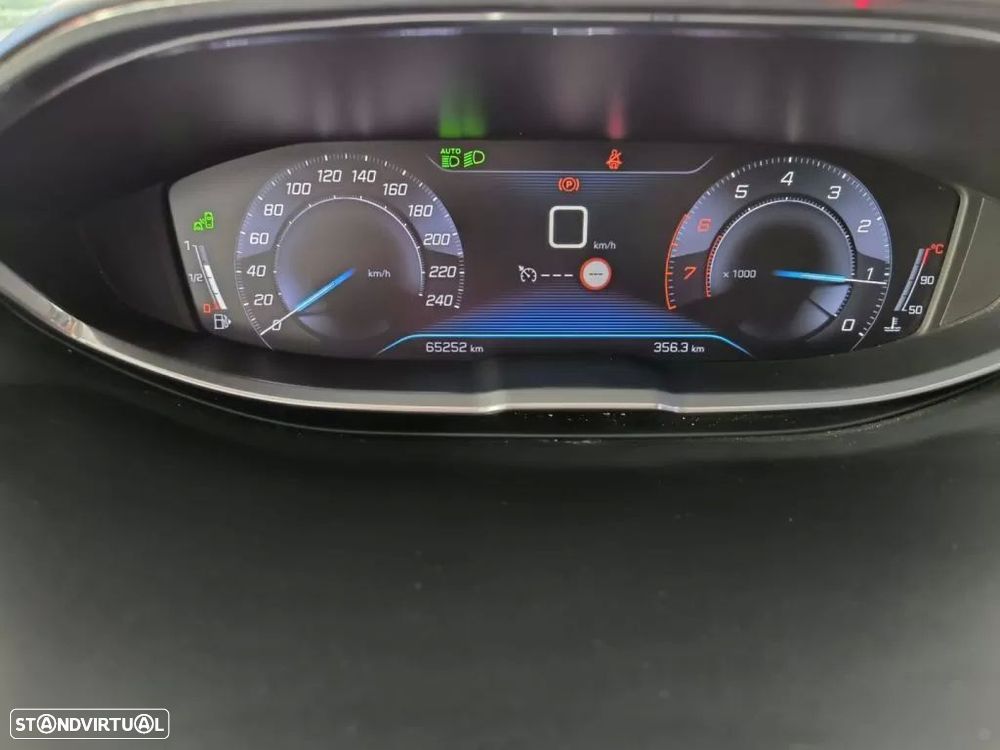 Peugeot 3008 1.2 PureTech Allure - 13