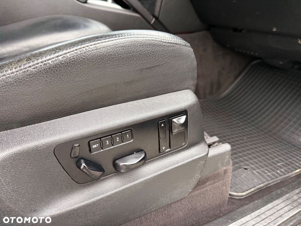 Porsche Cayenne S Tiptronic - 31