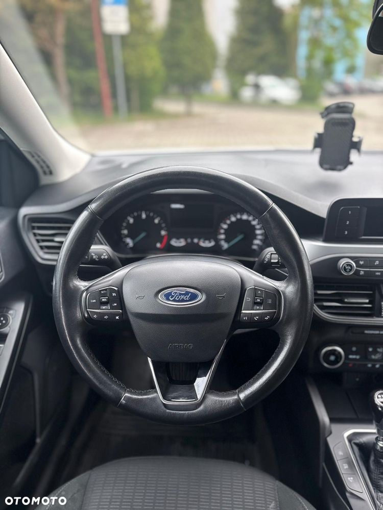 Ford Focus - 6