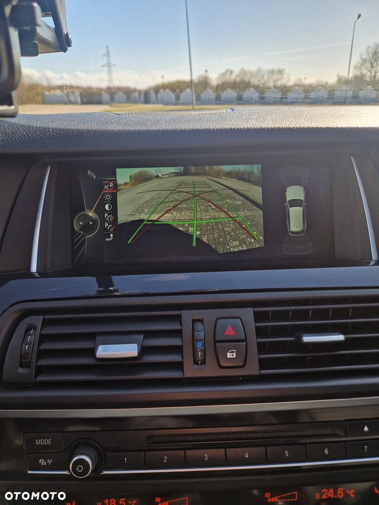 BMW Seria 5 520d - 30