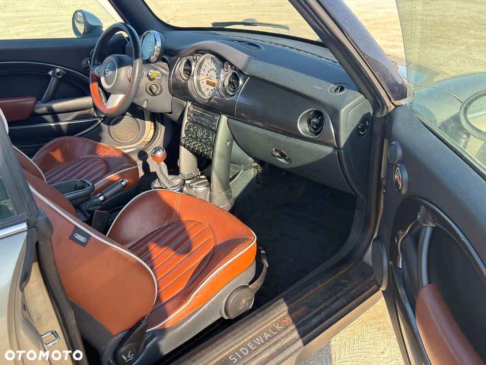 MINI Cooper Standard - 12