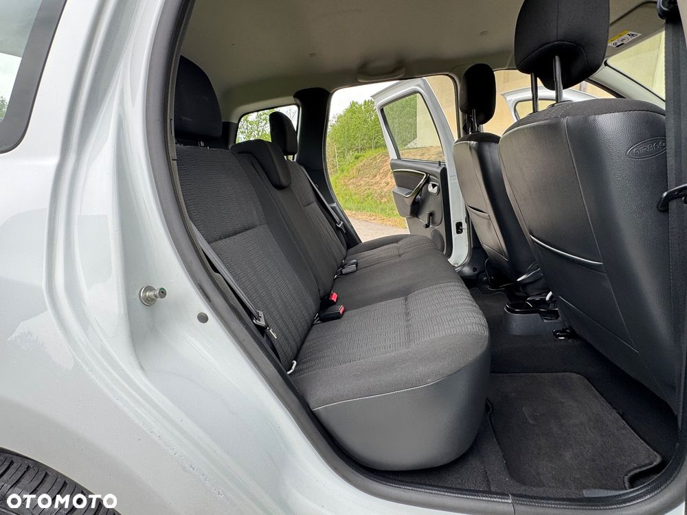 Dacia Duster 1.6 16V 4x4 Ambiance - 33