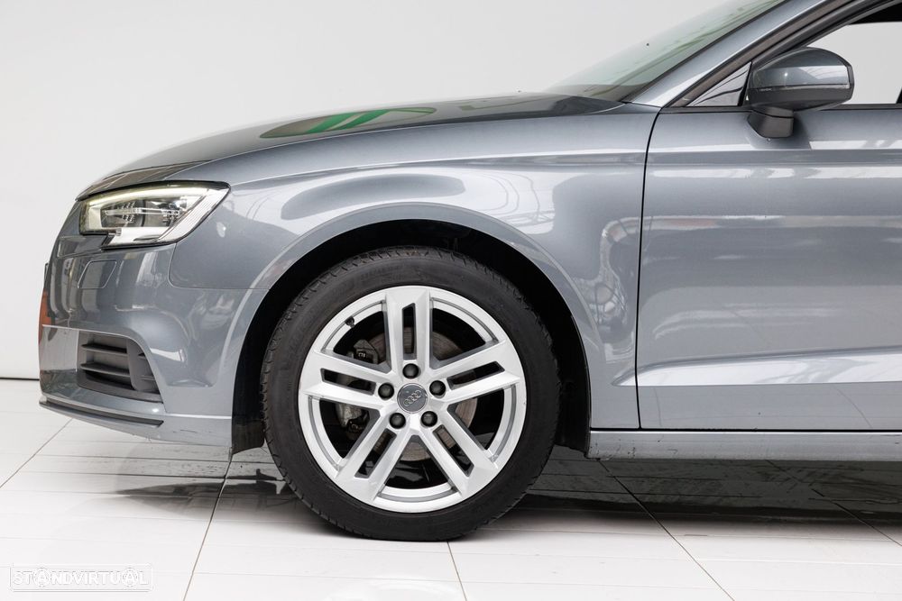 Audi A3 Limousine 30 TDI - 5